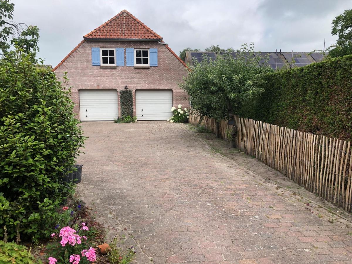 Bnb Onder De Blauwe Hemel Bed & Breakfast Vlijmen Dış mekan fotoğraf